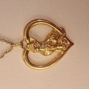 Avon Lovely Kitty Heart Vintage Necklace Gold Tone with Blue Crystals 26" Sweet!